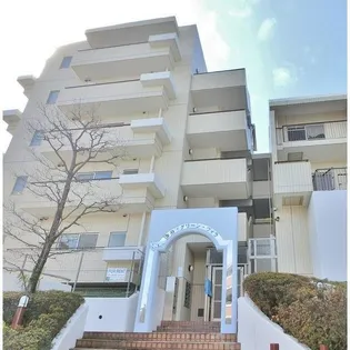 岸谷グリーンヴィラ【1階】の外観