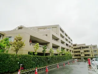 神奈川県川崎市高津区末長1丁目【マンション】の外観