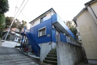 第11セントラルコーポ横須賀【1階】の外観