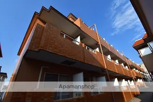 ホーユウコンフォルト白楽C棟【1階】の外観