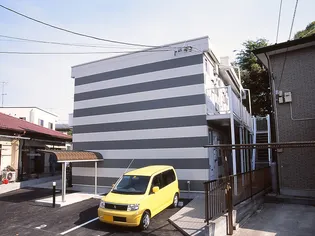 レオパレスフローラ【2階】の外観