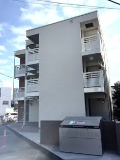 レオネクストMUTURA【2階】の外観
