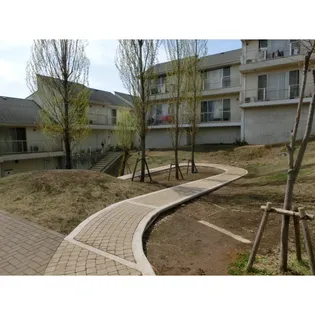 神奈川県川崎市宮前区土橋1丁目【テラスハウス】の外観