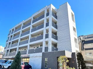 フォレ ヴィクトワールの画像