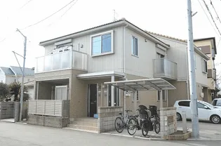 春夏秋冬【201号室】の外観