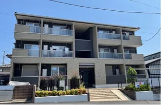 ラピス ブラオ【1階】の外観