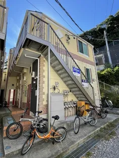 神奈川県横須賀市鷹取2丁目【アパート】の外観