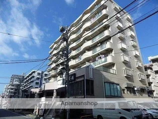 アリーナ湘南【7階】の外観