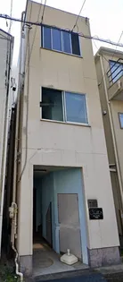 泉谷ビル【2階】の外観