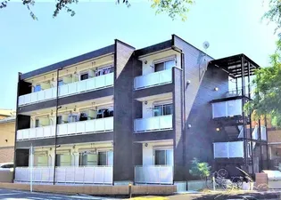 リブリ・エ・トワ【3階】の外観