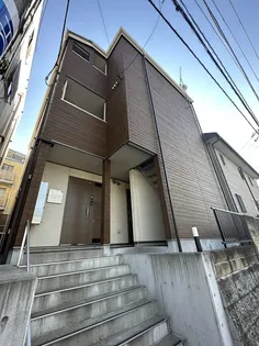 ファミーユ入江【2階】の外観