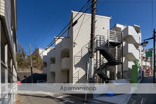 アザーレ・ディオン三田【1階】の外観