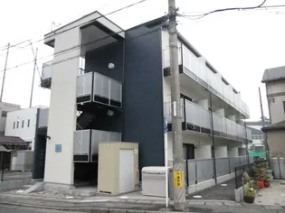 レオパレスポートハイム【3階】の外観