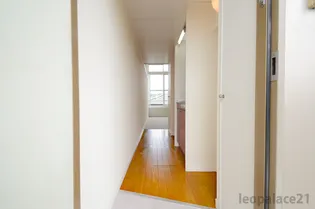 レオパレスエクセル小川【1階】の玄関