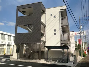 クレイノネッサンスの画像