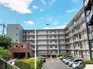 ファミネスさがみ野【2階】の外観