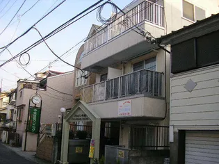 プチメゾン中央の画像