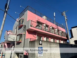 ヨコハマベイストロベリーインターナショナル【1階】の外観