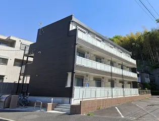 リブリ・大倉山【3階】の外観