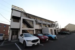 アムール大倉山 A棟【3階】の外観