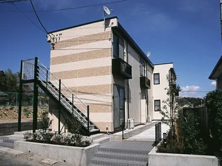 レオパレスコンフォールK&K【1階】の外観