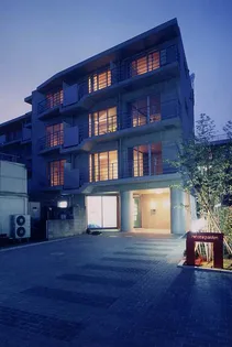 ルネスガーデン【1階】の外観