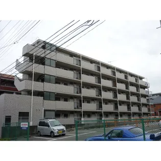 グリーンリーブス大倉山【4階】の外観