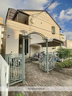 フローレ青葉台【1階】の外観