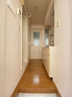 ピーナッツ【2階】の外観