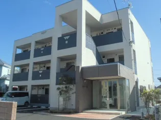 ツヴェルフ湘南【2階】の外観