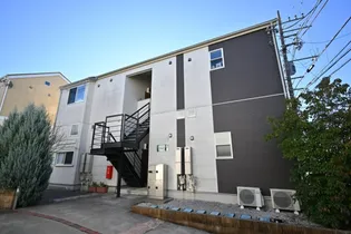 神奈川県川崎市多摩区栗谷4丁目【アパート】の外観