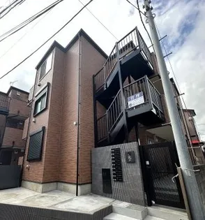 ベイルーム横須賀三春町【1階】の外観