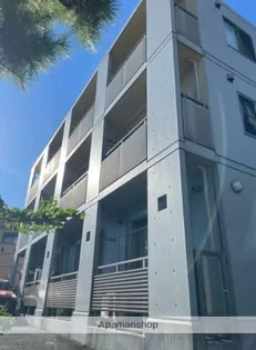 Y’Sコート【1階】の外観