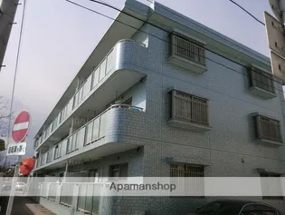 シャトー鶴嶺【1階】の外観