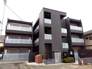 ヴィラ本厚木【1階】の外観