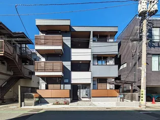 DーROOM中町【2階】の外観