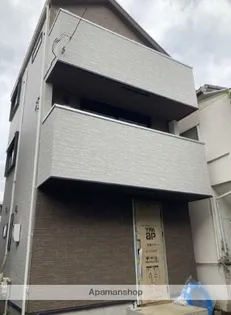 神奈川県横浜市西区御所山町【一戸建】の外観