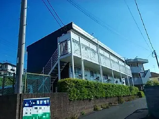 レオパレスドエルKMT【2階】の外観