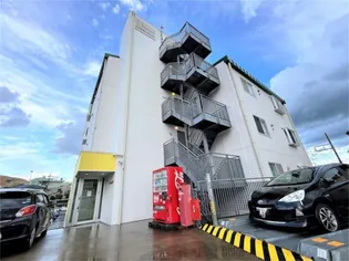 WEALTHY長谷【3階】の外観