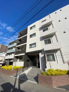 トレリッシュ湘南【3階】の外観