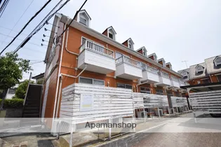 エコルガーデンプレイスB【1階】の外観