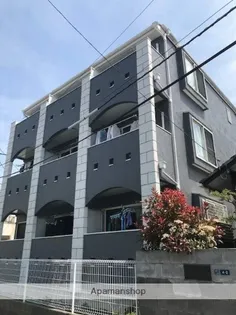 エレガンス鵠沼【3階】の外観