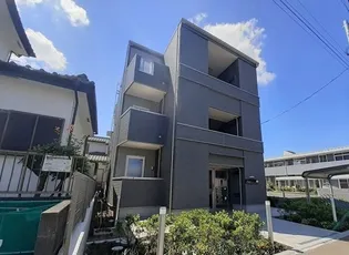 リエゾンの画像