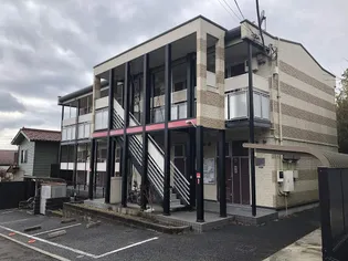 レオパレスサンスーシー白旗の画像