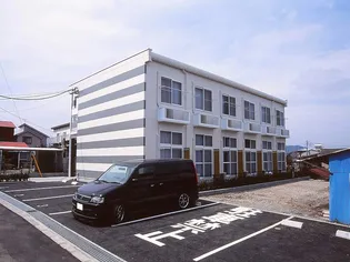 レオパレスクロスロード【2階】の外観