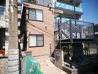 レオパレス片瀬海岸【1階】の外観