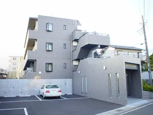 ルネッサンス2002【3階】の外観