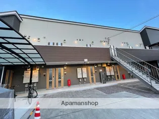 ガラージュ湘南【2階】の外観