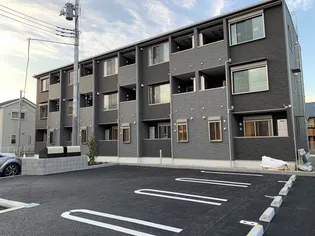 エテルノ プラシードの画像