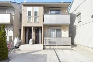 プレミアムコート B【2階】の外観